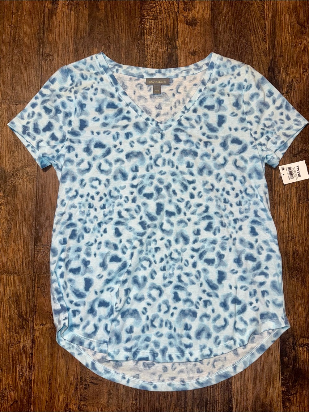Style & Co. Light Blue Leopard-Print V-Neck Short Sleeve Tee